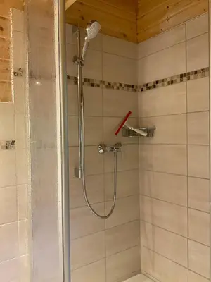 Ein Badezimmer in der Unterkunft EifelGlückV