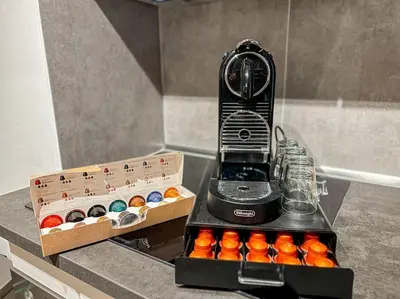 Kaffee-/Teezubehör in der Unterkunft 3-Zimmer Apartment 88 qm bis zu 8 Personen