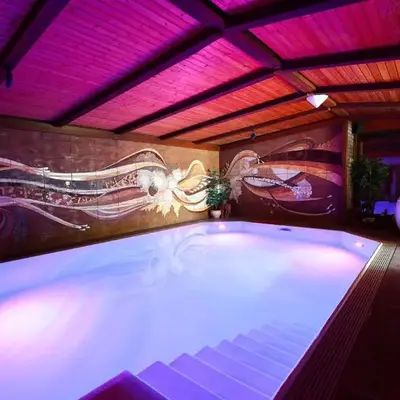 Ferienhaus mit Schwimmbad