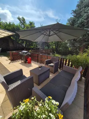 Ein Garten an der Unterkunft Ferienhaus Dhrontal