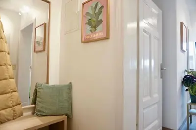 Ein Sitzbereich in der Unterkunft NEU I moderne zentrale Wohnung I Netflix I 4 Gäste