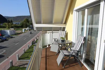 Ein allgemeiner Bergblick oder ein Berglick von der Ferienwohnung aus
