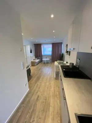 TV/Unterhaltungsangebot in der Unterkunft BG Living & Hosting - Stylish Luxury Apartments in the City Center - Parking, WiFi & Washing Machine