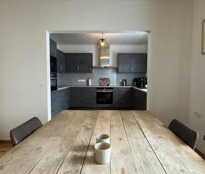 Küche/Küchenzeile in der Unterkunft Ruim Familiehuis - 10 pers - Nabij Cochem-Zell, De Moezel & Calmont Klettersteig