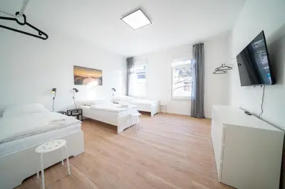 Ein Bett oder Betten in einem Zimmer der Unterkunft DQ02 - Geräumige Monteurwohnung Koblenz