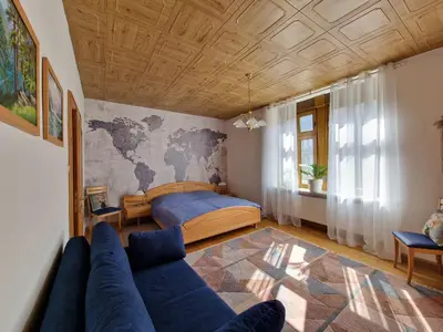 Ein Sitzbereich in der Unterkunft Winzervilla