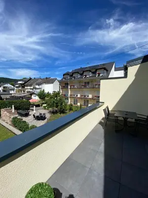 Ein allgemeiner Bergblick oder ein Berglick von der Ferienwohnung aus