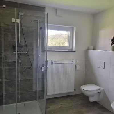 Ein Badezimmer in der Unterkunft Ferienwohnung-Naurath