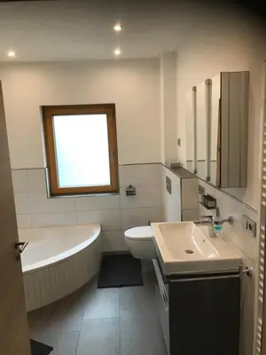 Ein Badezimmer in der Unterkunft Ferienwohnung '' Wein unter Palmen ''