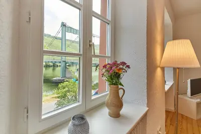 Ein Garten an der Unterkunft NEU!!! Moselbleibe Uferallee