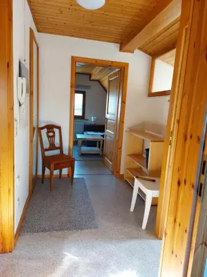 Ein Bett oder Betten in einem Zimmer der Unterkunft Dachgeschosswohnung mit Burgblick in Kues