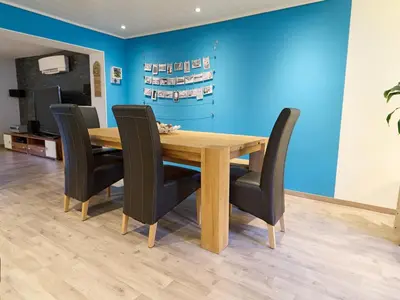 Ein Sitzbereich in der Unterkunft Ferienwohnung Grüner Flamingo